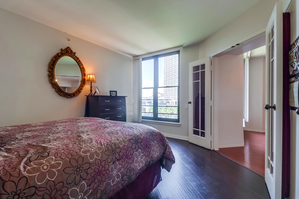 Virtual tour photo 24 of 47 for 500 W Harbor Dr