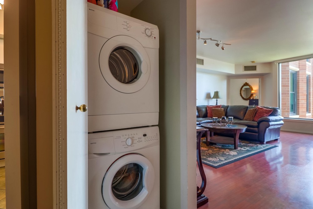 Virtual tour photo 26 of 47 for 500 W Harbor Dr