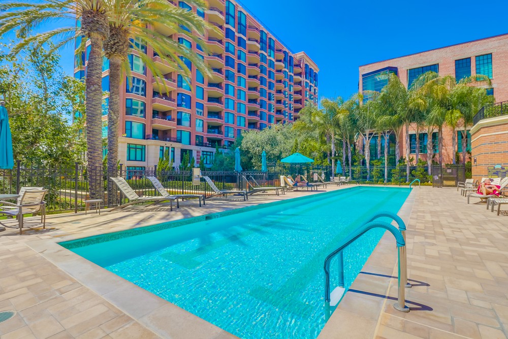Virtual tour photo 43 of 52 for 500 W Harbor Dr
