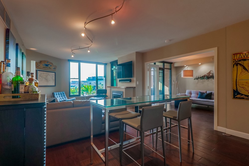 Virtual tour photo 21 of 54 for 500 W Harbor Dr UNIT 612