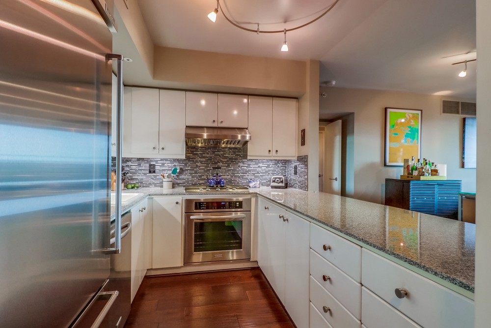 Virtual tour photo 25 of 54 for 500 W Harbor Dr UNIT 612