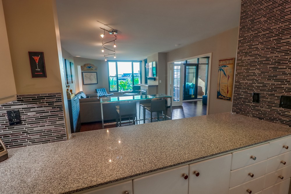 Virtual tour photo 27 of 54 for 500 W Harbor Dr UNIT 612