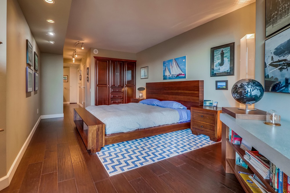 Virtual tour photo 32 of 54 for 500 W Harbor Dr UNIT 612