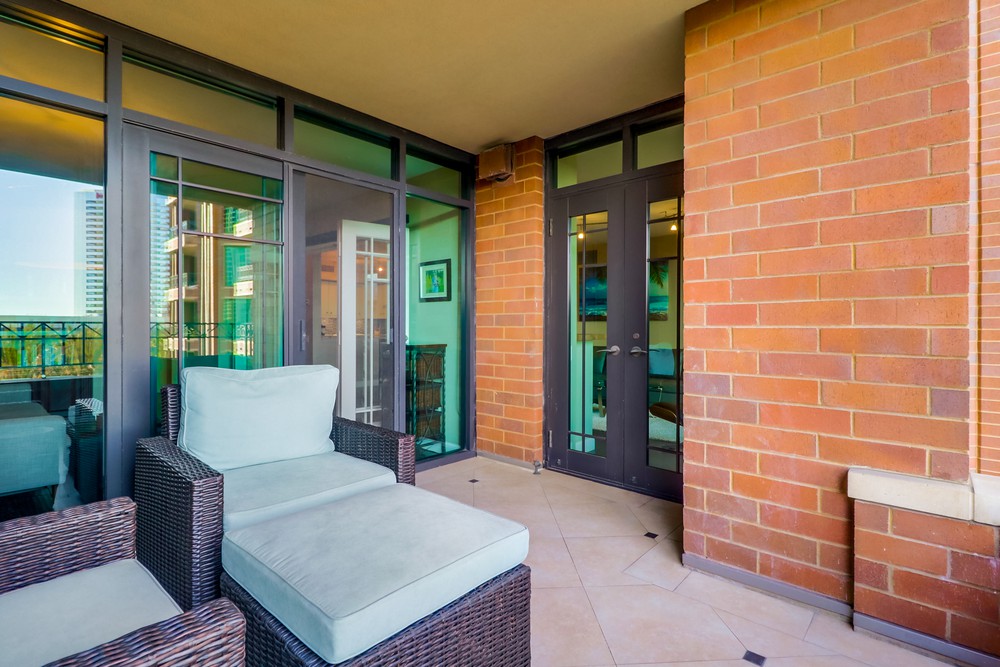 Virtual tour photo 42 of 54 for 500 W Harbor Dr UNIT 612