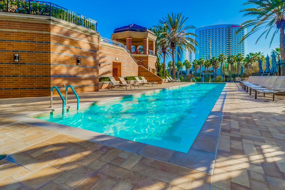 Virtual tour photo 55 of 54 for 500 W Harbor Dr UNIT 612