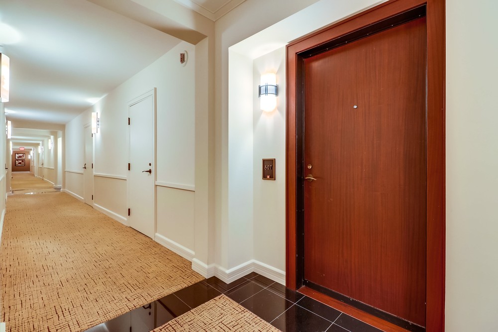 Virtual tour photo 8 of 51 for 500 W Harbor Dr UNIT 807