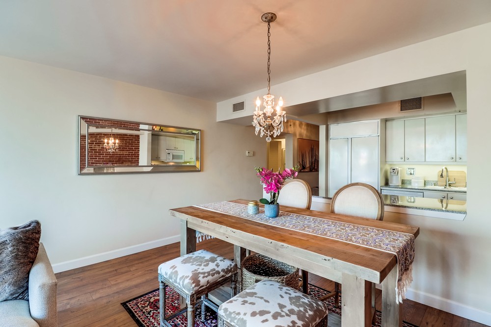 Virtual tour photo 17 of 51 for 500 W Harbor Dr UNIT 807
