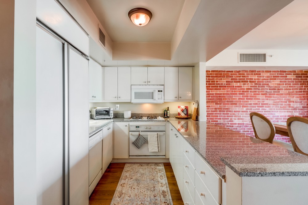 Virtual tour photo 24 of 51 for 500 W Harbor Dr UNIT 807