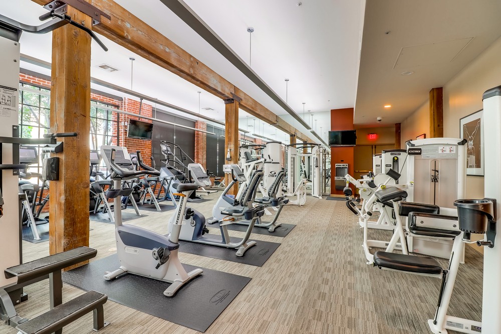 Virtual tour photo 51 of 51 for 500 W Harbor Dr UNIT 807
