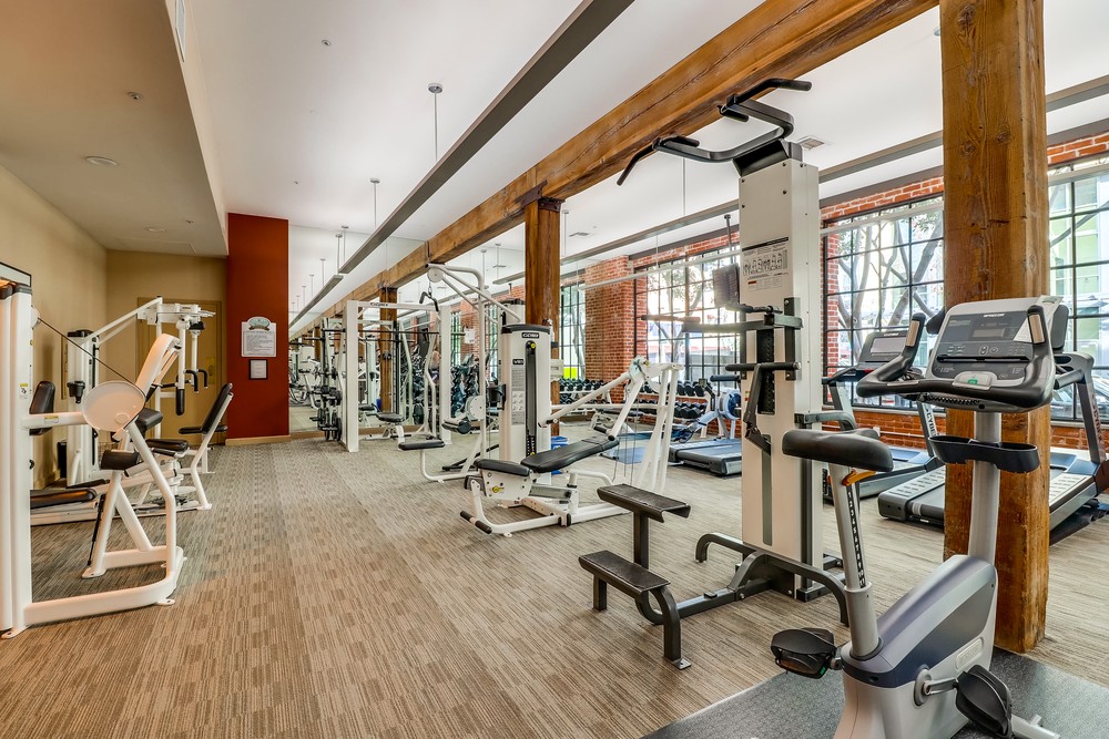Virtual tour photo 52 of 51 for 500 W Harbor Dr UNIT 807