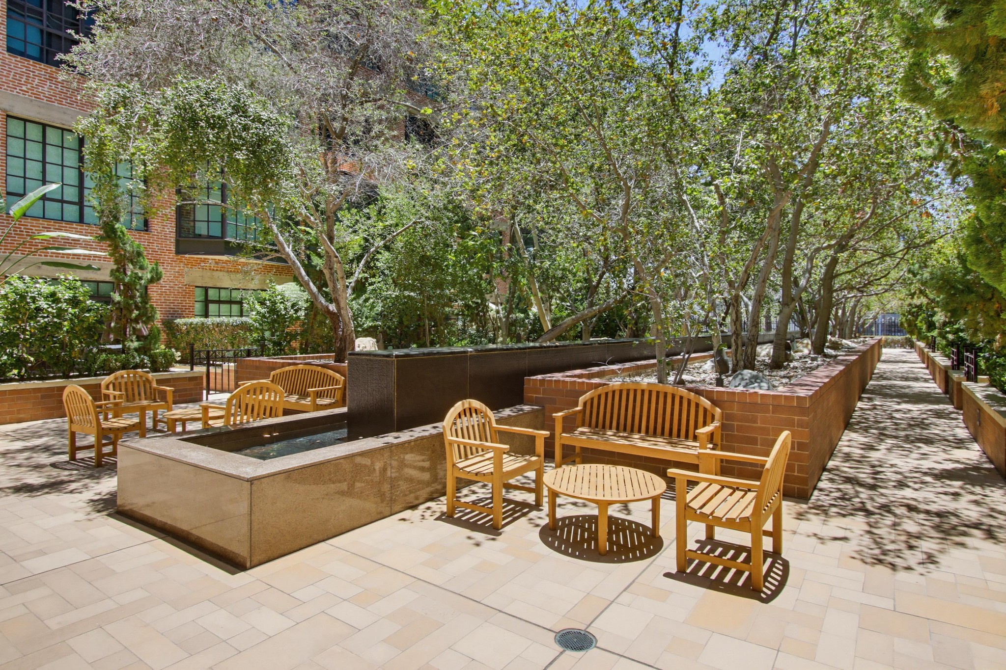 Virtual tour photo 48 of 79 for 500 W Harbor Dr UNIT 905