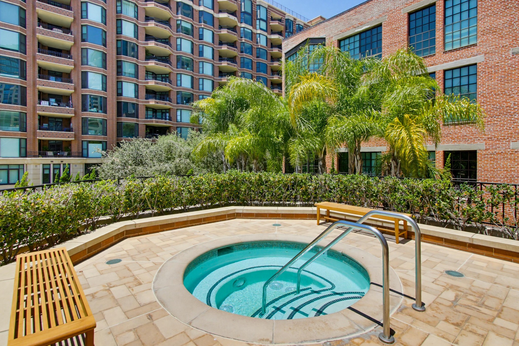 Virtual tour photo 54 of 79 for 500 W Harbor Dr UNIT 905