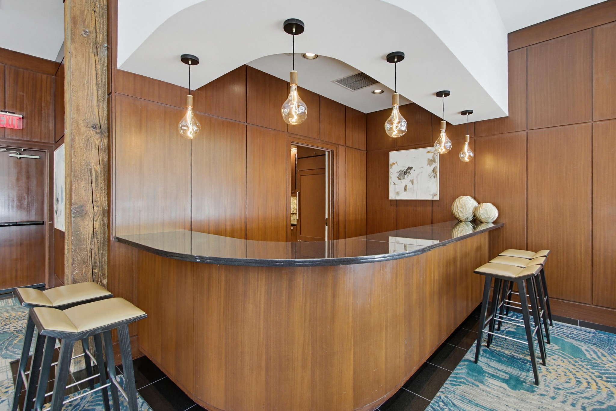 Virtual tour photo 68 of 79 for 500 W Harbor Dr UNIT 905