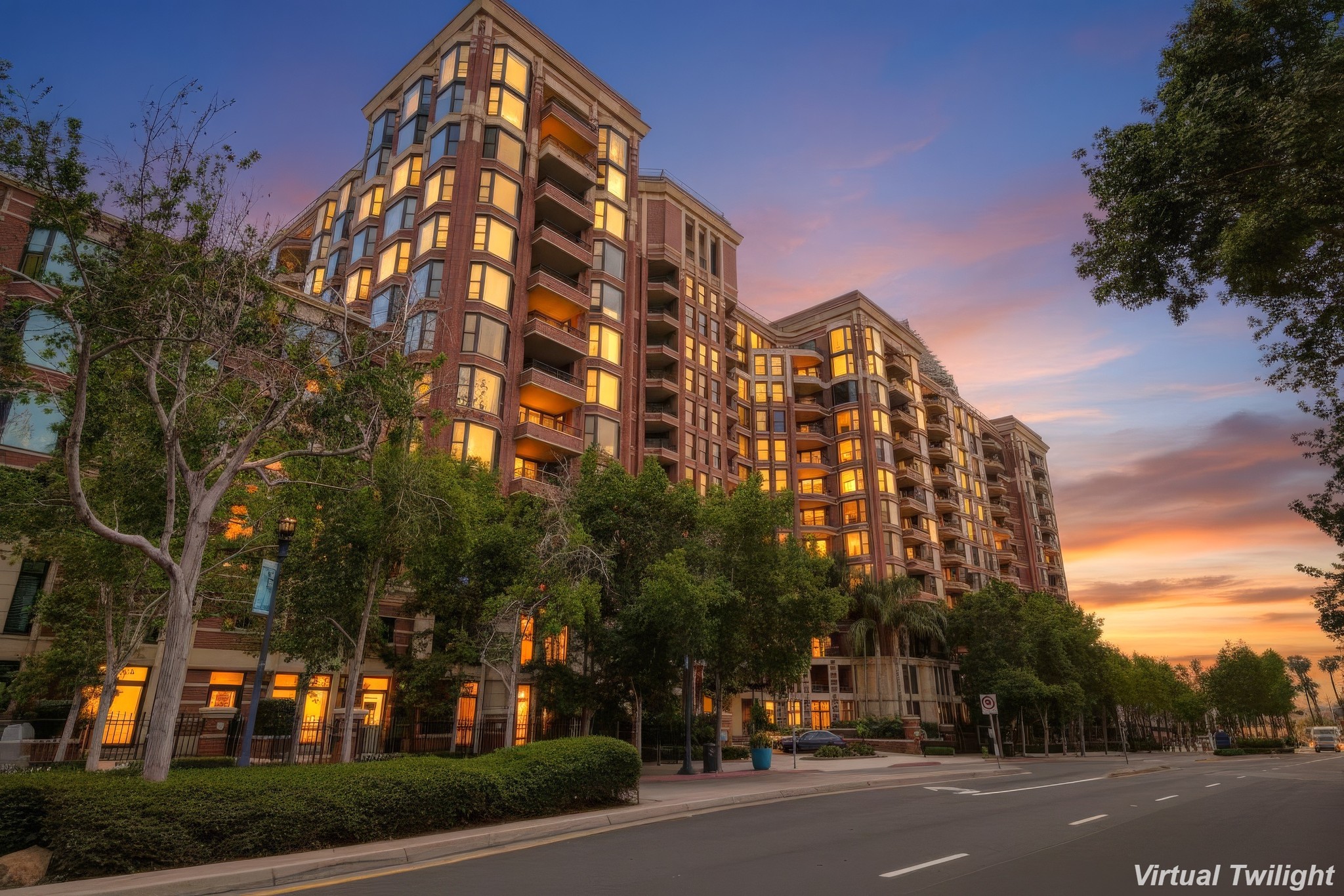 Virtual tour photo 71 of 79 for 500 W Harbor Dr UNIT 905