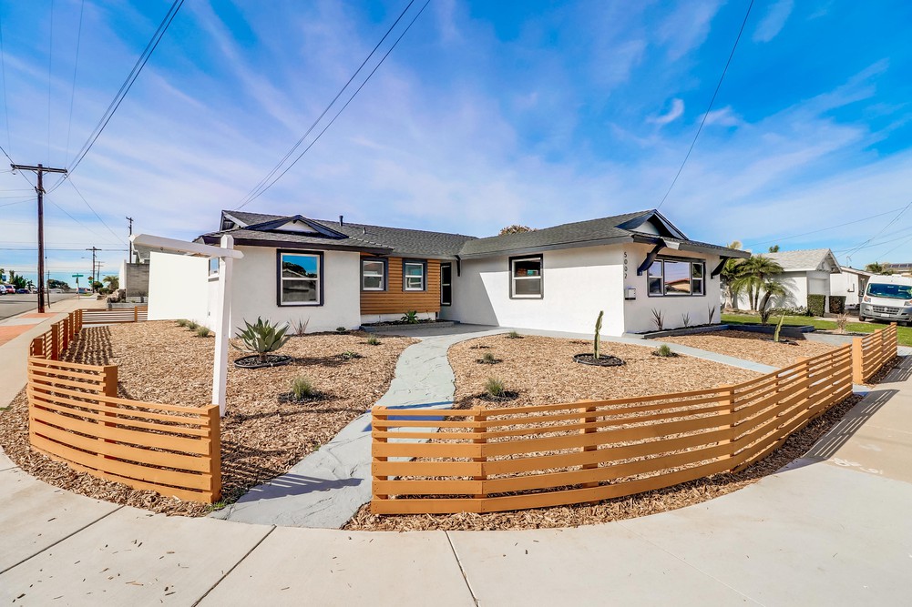 Virtual tour photo 1 of 51 for 5002 New Haven Rd