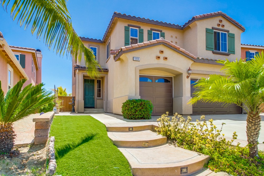 Virtual tour photo 3 of 55 for 5008 Crescent Bay Dr