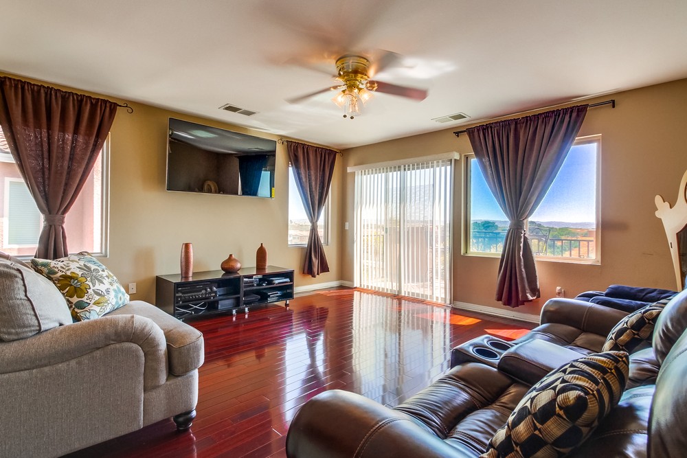 Virtual tour photo 26 of 55 for 5008 Crescent Bay Dr
