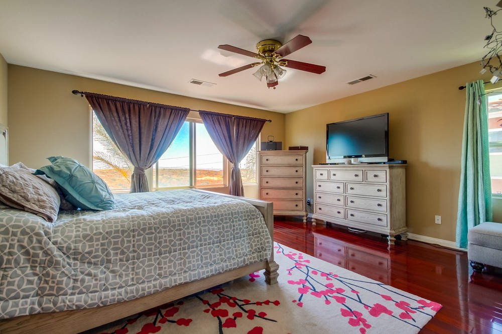 Virtual tour photo 31 of 55 for 5008 Crescent Bay Dr
