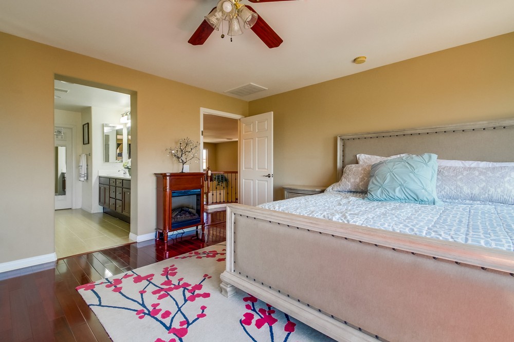 Virtual tour photo 33 of 55 for 5008 Crescent Bay Dr