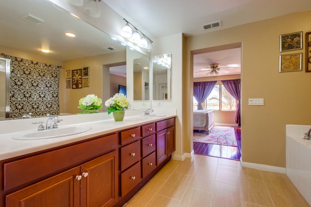 Virtual tour photo 36 of 55 for 5008 Crescent Bay Dr