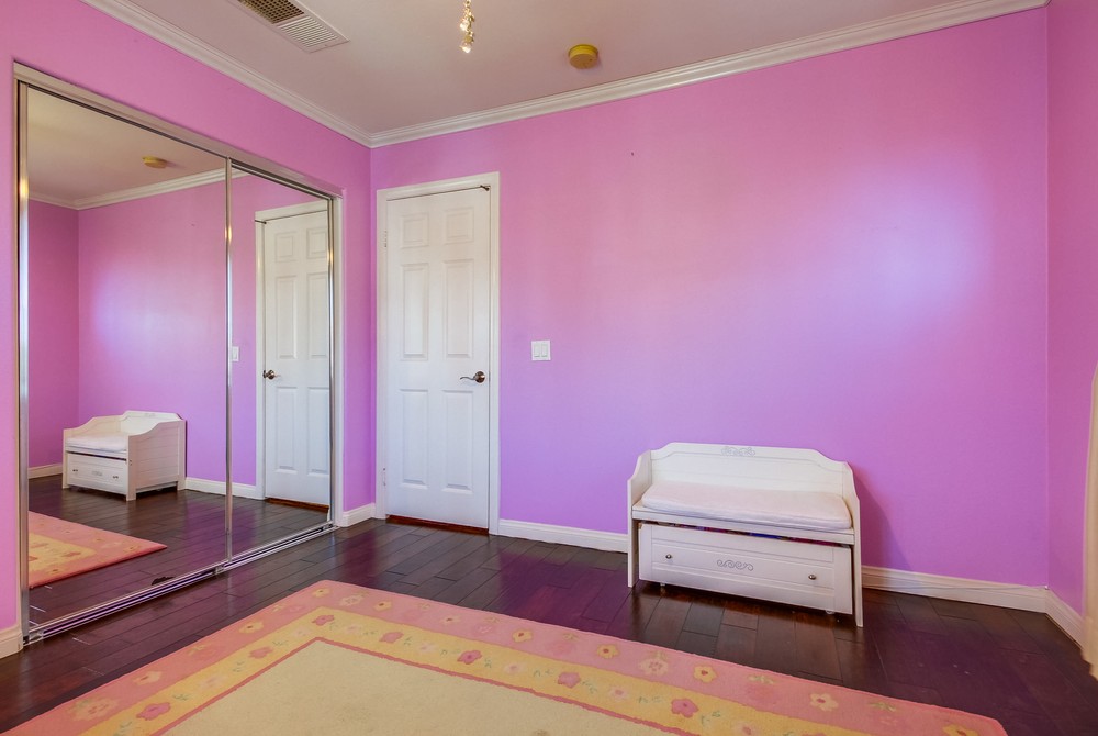 Virtual tour photo 41 of 55 for 5008 Crescent Bay Dr