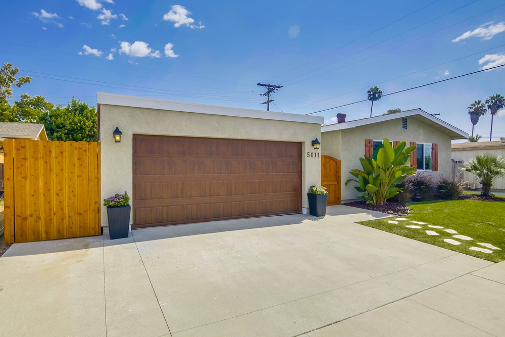 Virtual tour photo 3 of 40 for 5011 Biltmore St