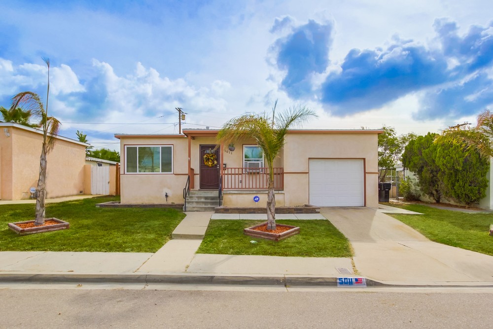 Virtual tour photo 1 of 36 for 5011 Elm St