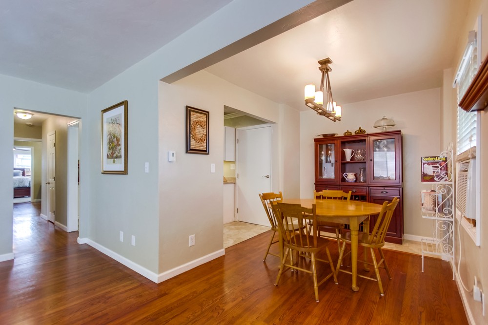 Virtual tour photo 11 of 36 for 5011 Elm St