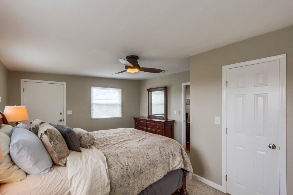 Virtual tour photo 29 of 36 for 5011 Elm St