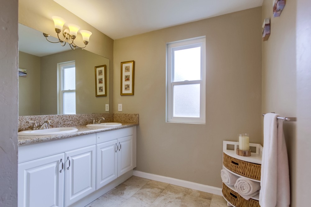 Virtual tour photo 30 of 36 for 5011 Elm St