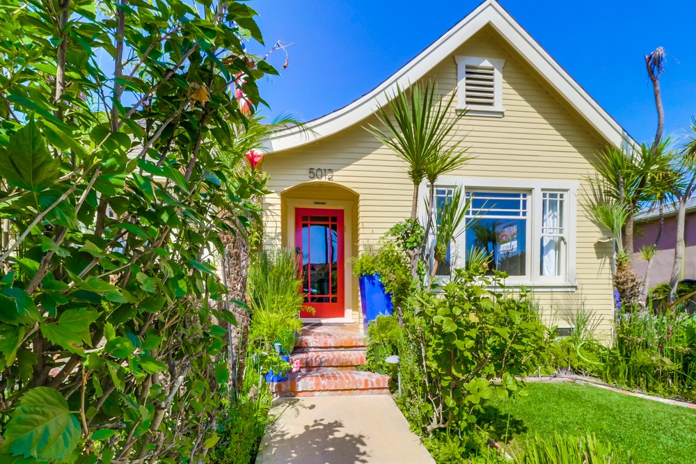 Virtual tour photo 6 of 61 for 5012 Hawley Blvd