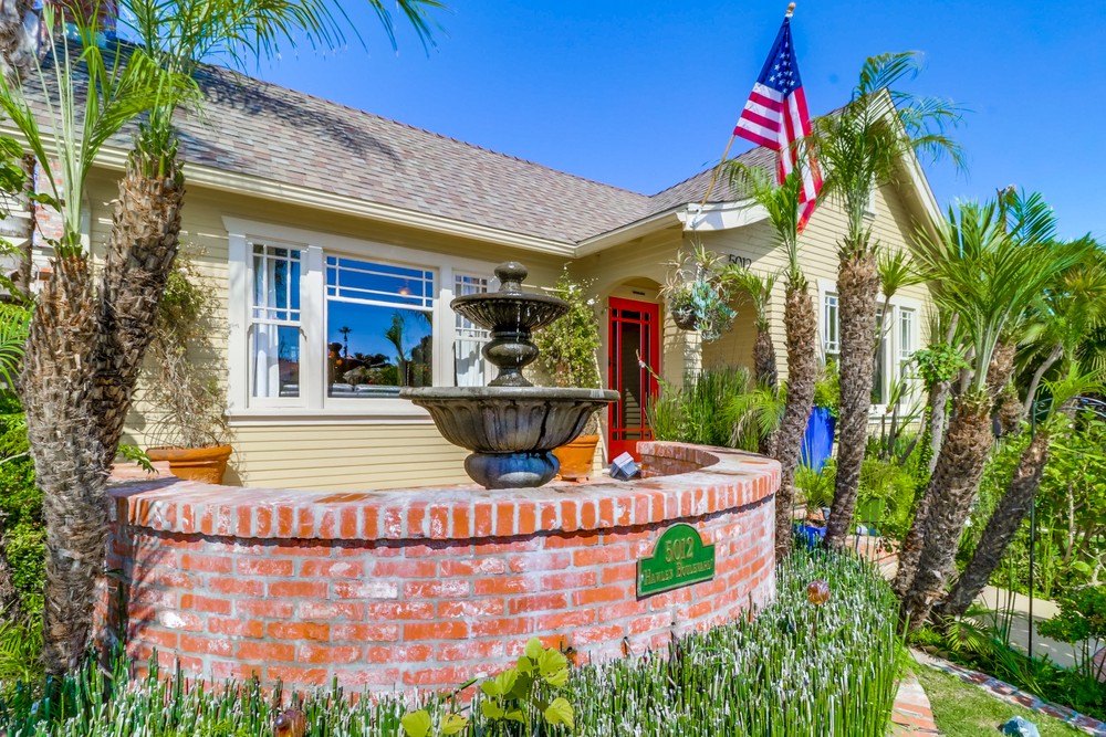 Virtual tour photo 7 of 61 for 5012 Hawley Blvd
