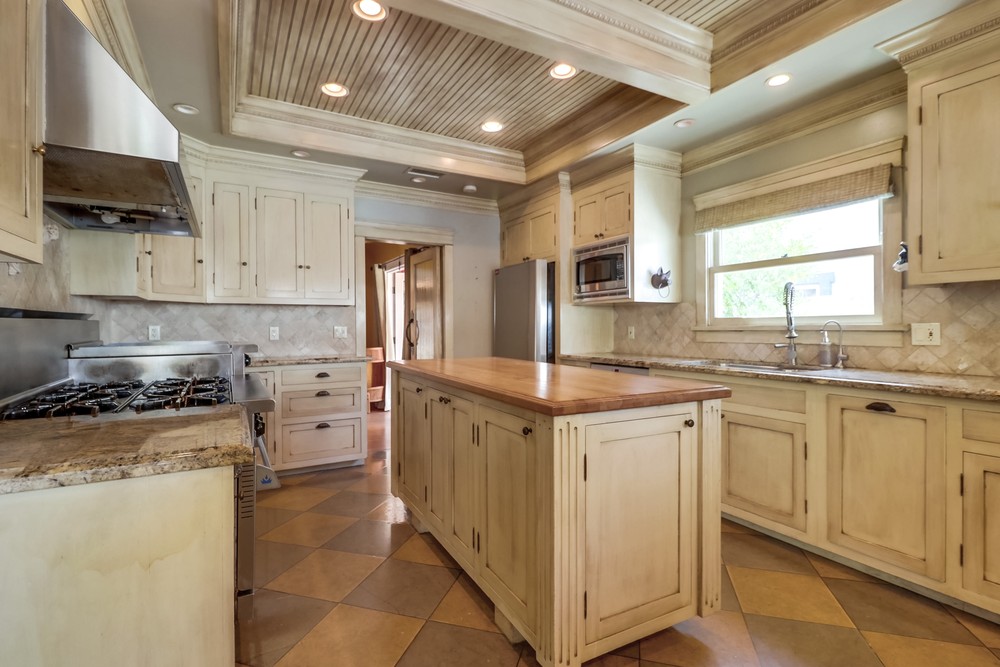 Virtual tour photo 20 of 61 for 5012 Hawley Blvd