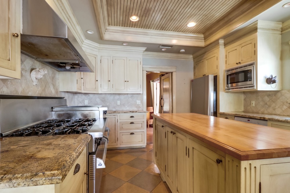 Virtual tour photo 22 of 61 for 5012 Hawley Blvd