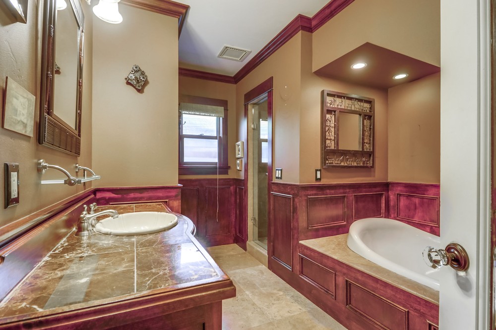Virtual tour photo 35 of 61 for 5012 Hawley Blvd
