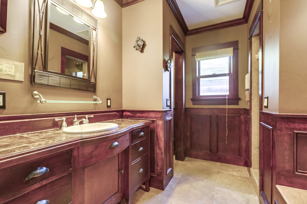 Virtual tour photo 36 of 61 for 5012 Hawley Blvd