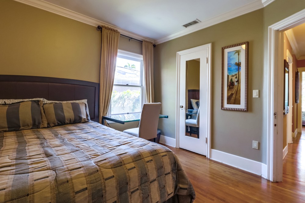 Virtual tour photo 42 of 61 for 5012 Hawley Blvd