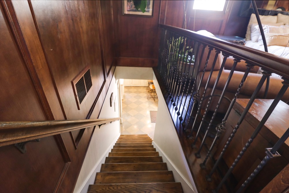 Virtual tour photo 44 of 61 for 5012 Hawley Blvd