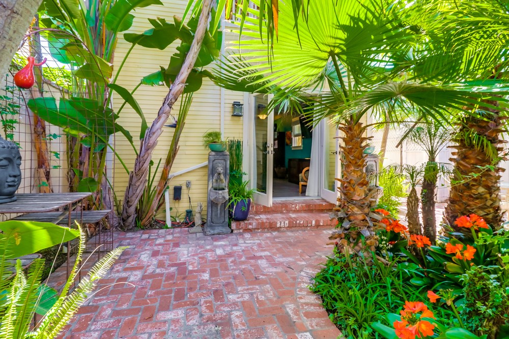 Virtual tour photo 51 of 61 for 5012 Hawley Blvd