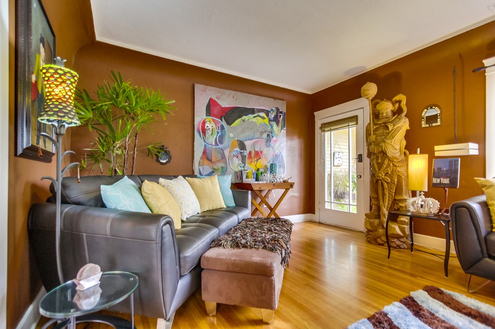 Virtual tour photo 9 of 54 for 5012 Hawley Boulevard