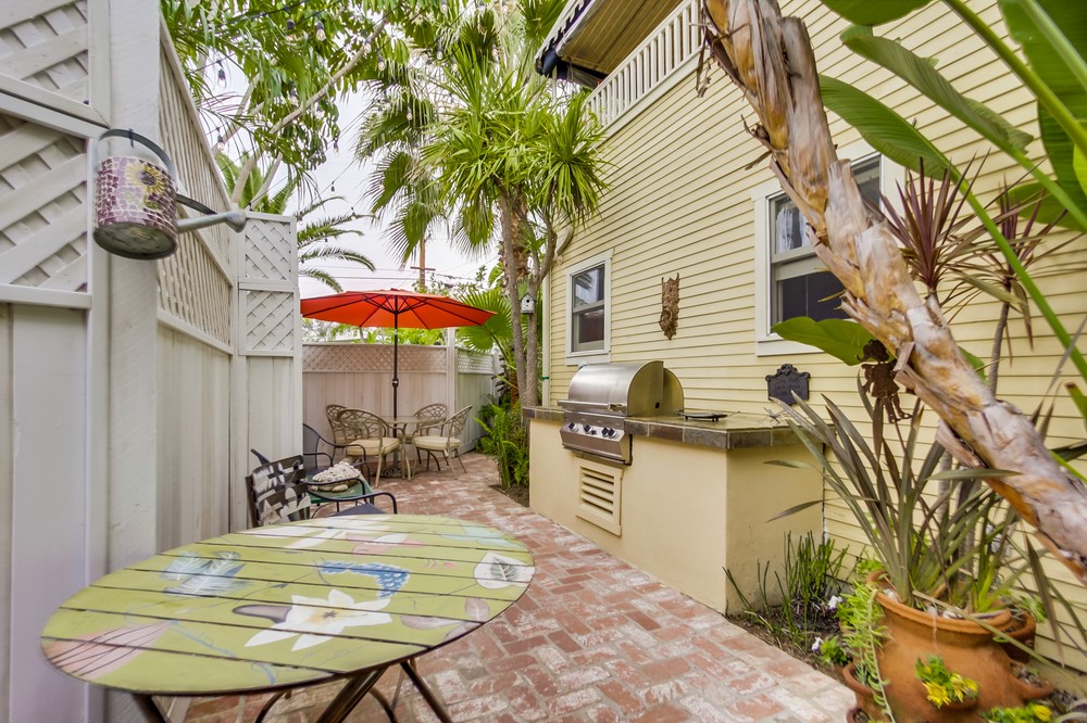 Virtual tour photo 46 of 54 for 5012 Hawley Boulevard