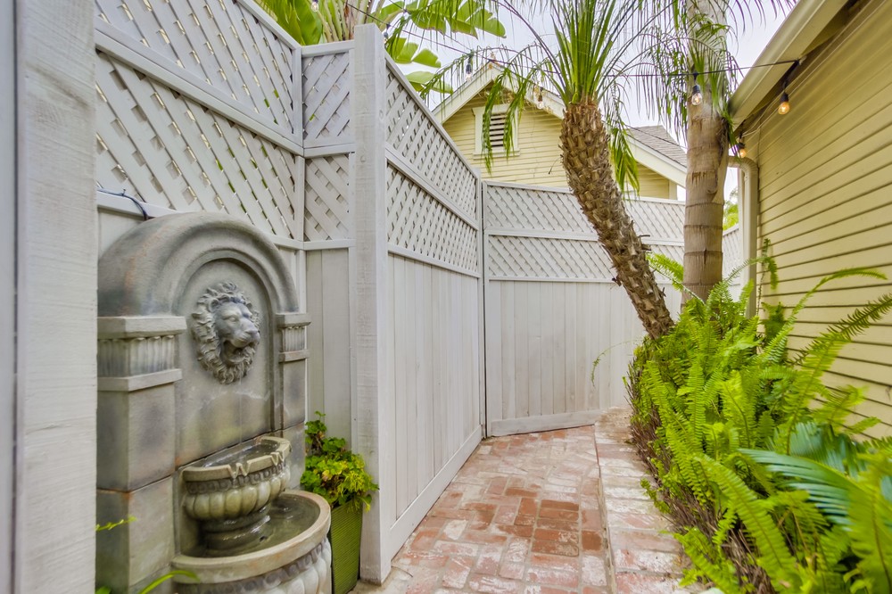 Virtual tour photo 49 of 54 for 5012 Hawley Boulevard