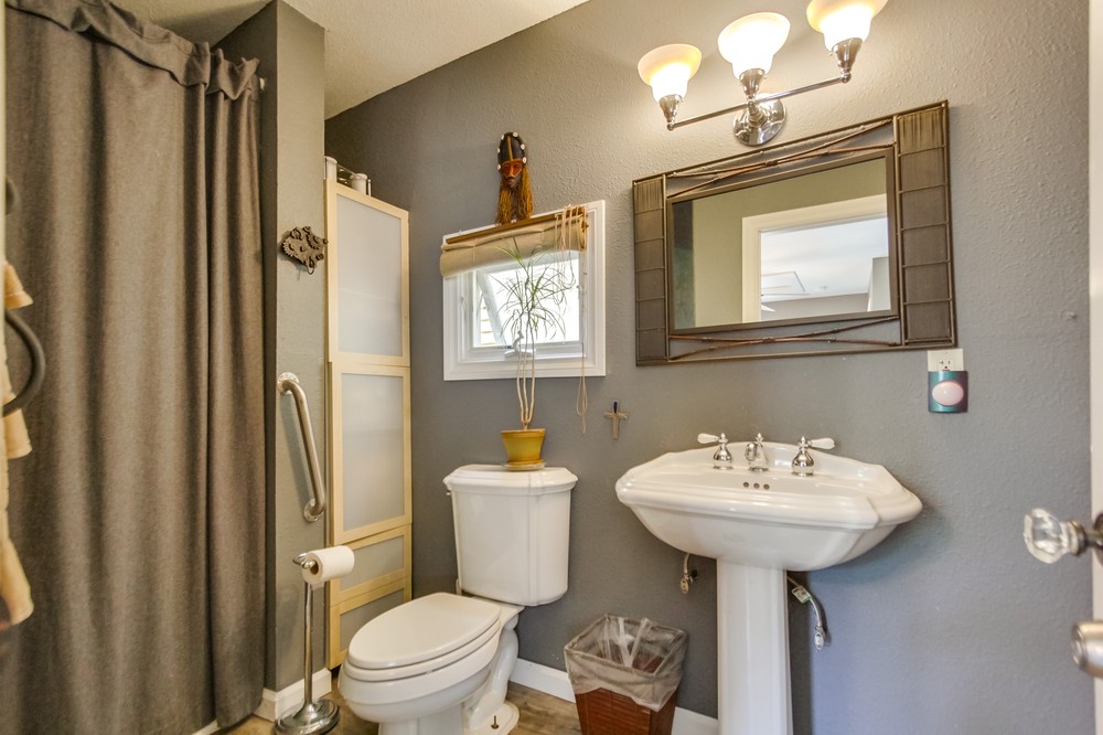 Virtual tour photo 54 of 54 for 5012 Hawley Boulevard