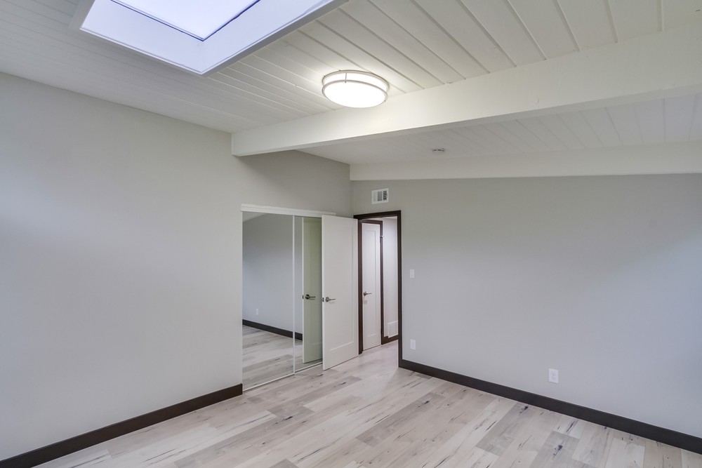 Virtual tour photo 42 of 66 for 5012 San Joaquin Dr