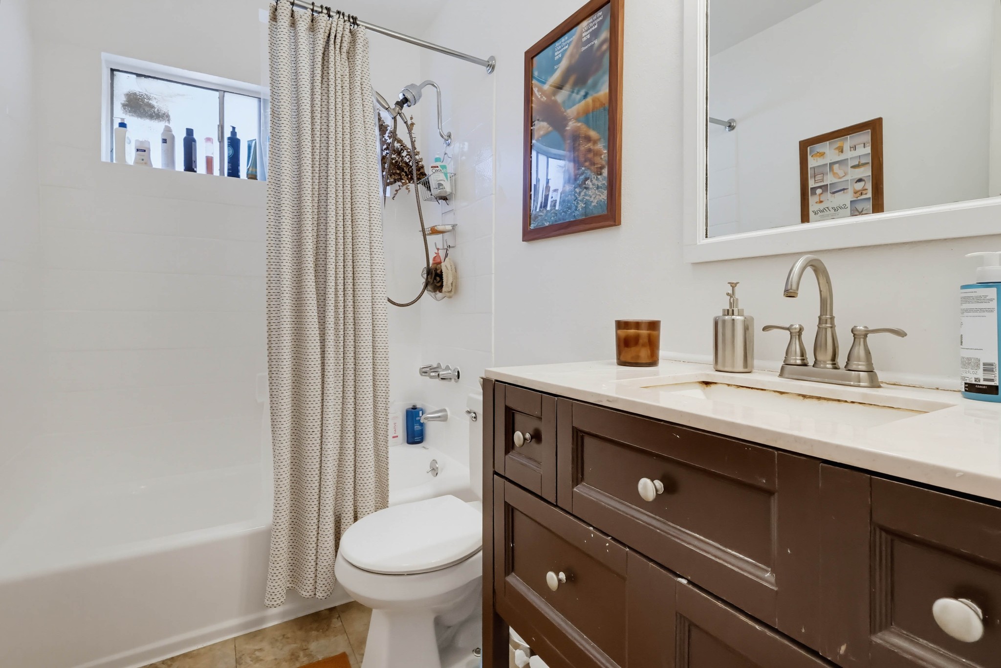Virtual tour photo 21 of 82 for 5020 Aldama St