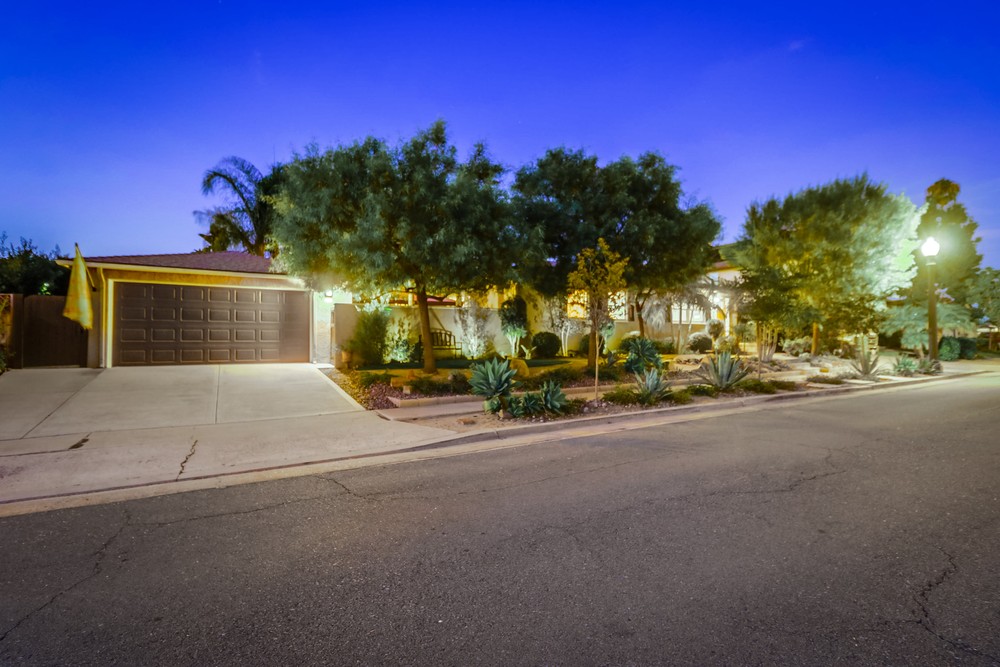 Virtual tour photo 3 of 88 for 5020 Collier Ave