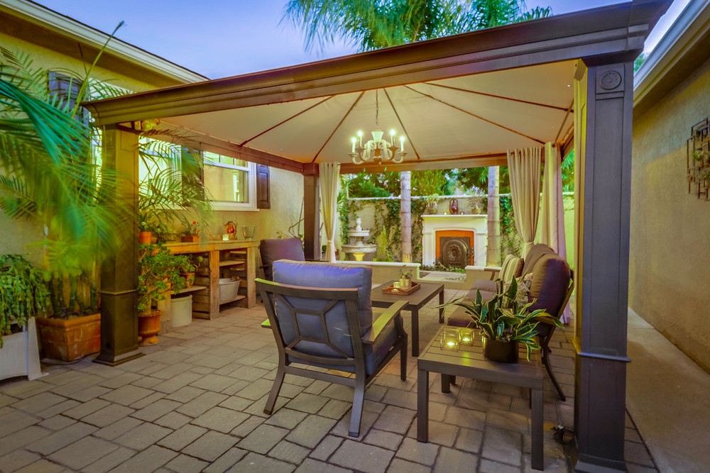 Virtual tour photo 10 of 88 for 5020 Collier Ave