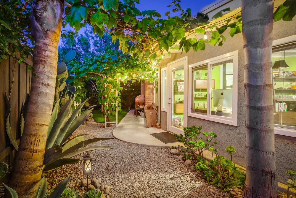 Virtual tour photo 15 of 88 for 5020 Collier Ave