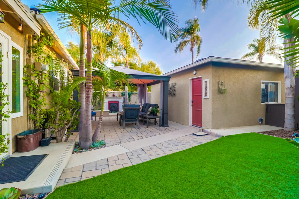 Virtual tour photo 76 of 88 for 5020 Collier Ave