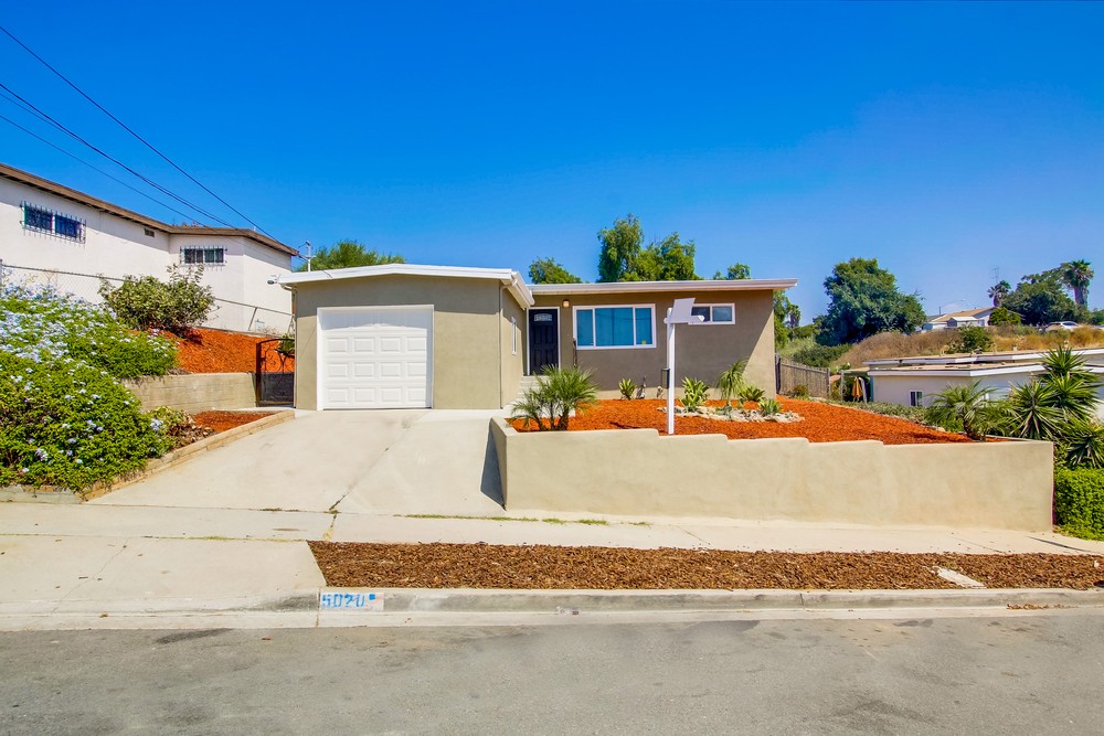 Virtual tour photo 3 of 32 for 5020 Lakiba Palmer Ave